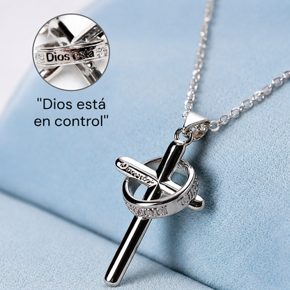Para mi hijo - Collar con cruz antiestrés